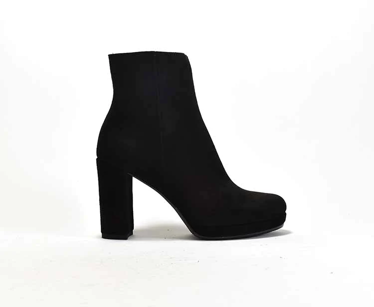 Nickie | Black Suede | Paul Karaz Shoes